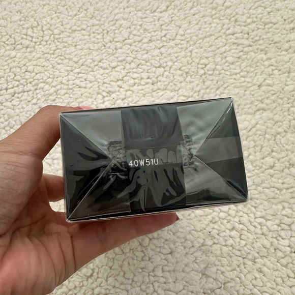 Lancome ABSOLUE THE SERUM
PLUMPING & SMOOTHING - Picture 4 of 7